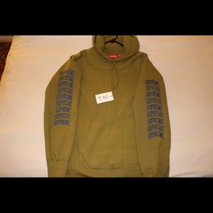 Supreme sleeve logo hoodie